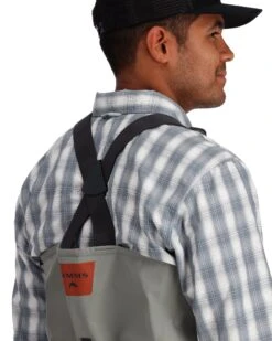 Simms Men's Freestone Stockingfoot -Perfect Fishing Shop 13612 040 s23 freestone stockingfoot model s23 3