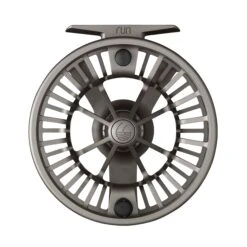 Redington RUN Fly Reel -Perfect Fishing Shop RUN Sand Front